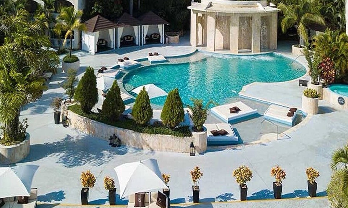 Los Maestros Resort | 1 BR Luxury Presidential Suites in Puerto Plata, DR - ACCOMMODATIONS ONLY