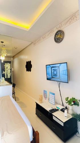 Ermita Night District Apartment | 27th TND SUITES