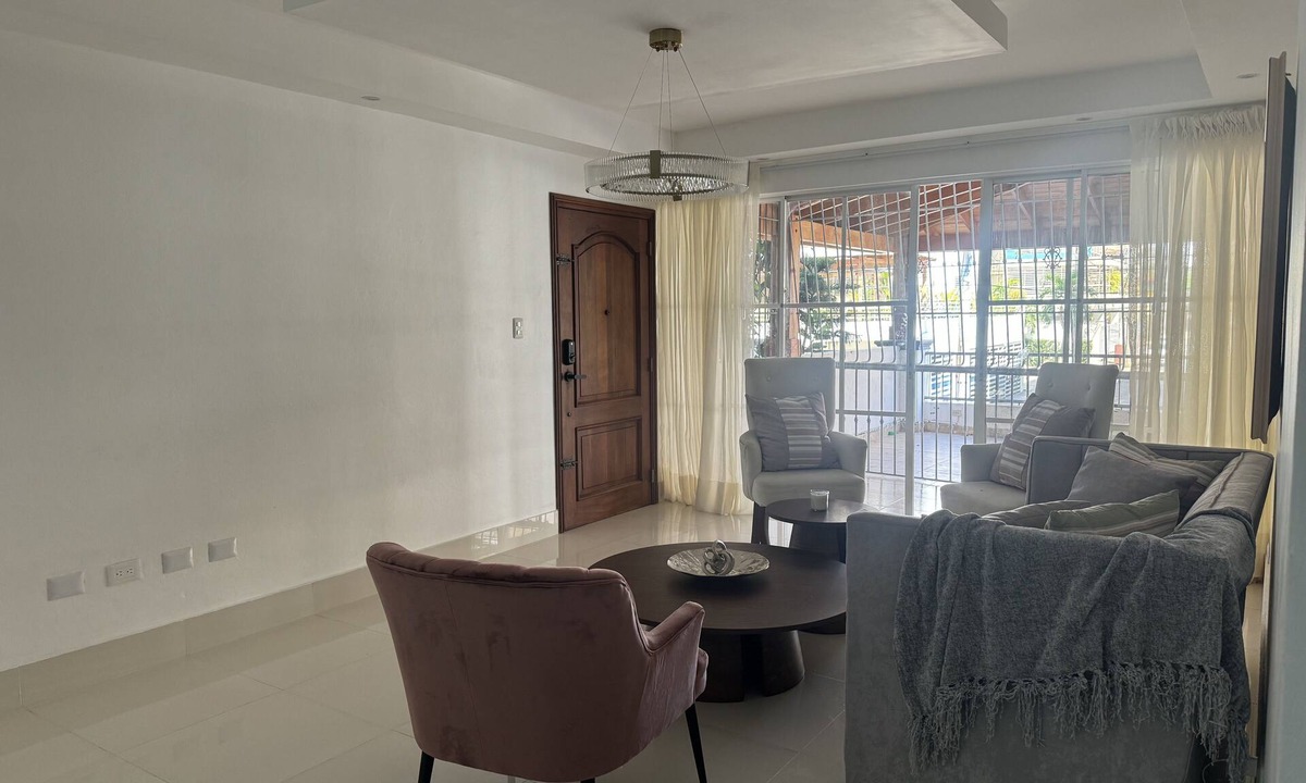Mirador Sur Apartment | 3-Bedroom Apartment in Mirador Norte/Bella Vista - Wifi, Wash/Dryer, Master Bdrm