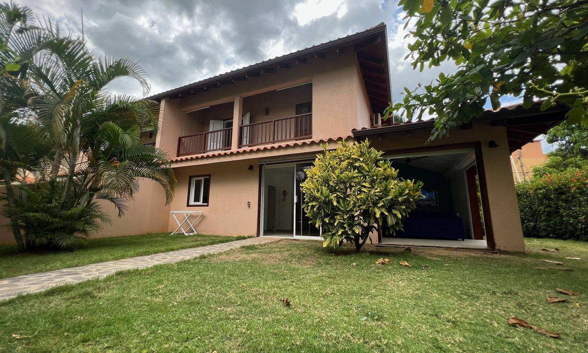 Las Terrenas House | 4 bedrooms/3baths townhouse best location 2 min to the Beach