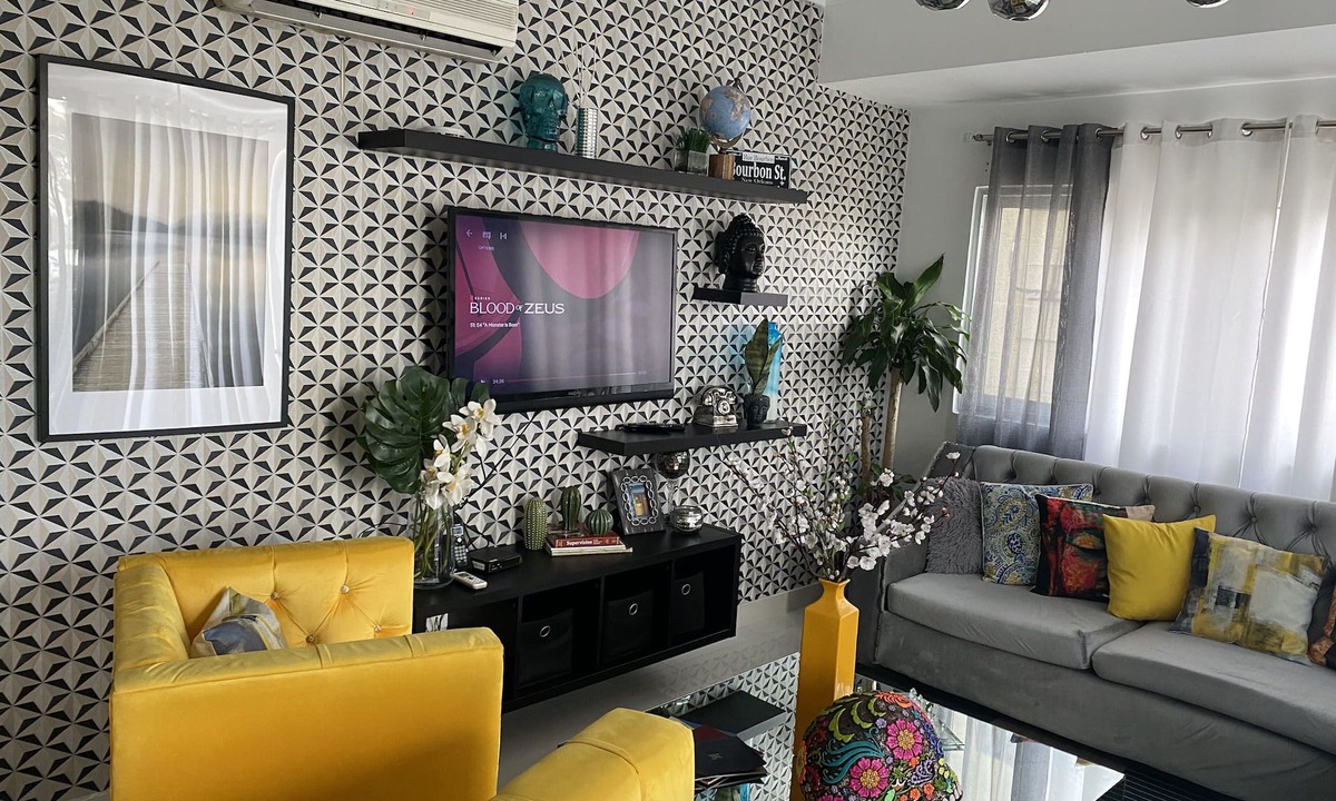 Bella Vista Apartment | A Piece of heaven right in the middle of the city.
