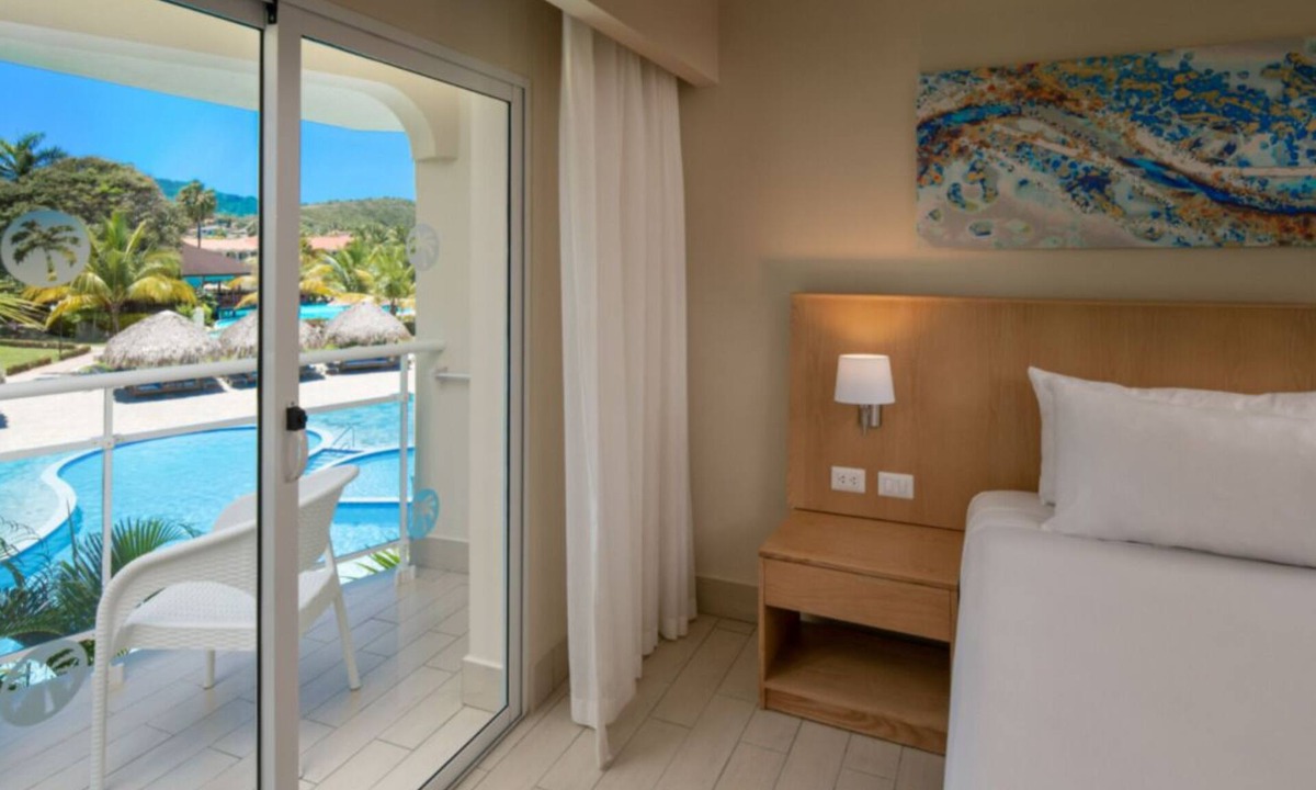 Los Brazos Resort | All-Inclusive Lifestyle Resort Junior Suite! Private balcony with great views!