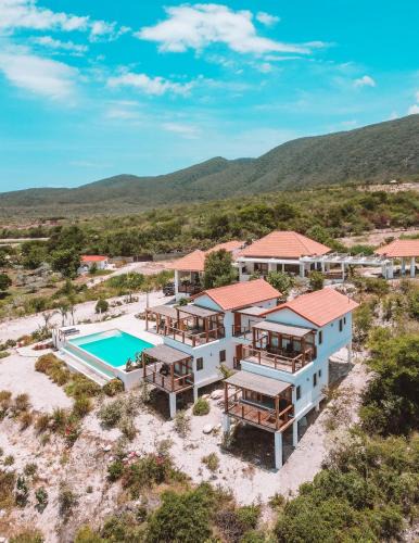 Azua Hotel | Altos de la Caobita