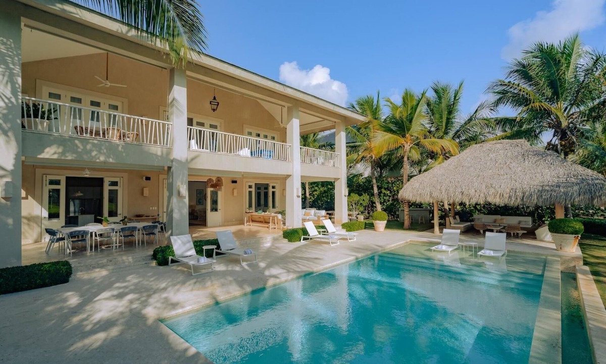 Punta Cana Villa | Amazing golf villa at luxury resort in Punta Cana w/chef, golf carts and bikes