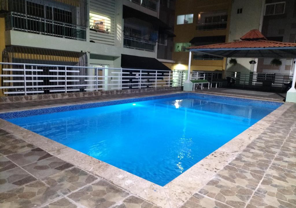 Mendoza Apartment | Apartamento en Santo Domingo este, con piscina y parking vigilado