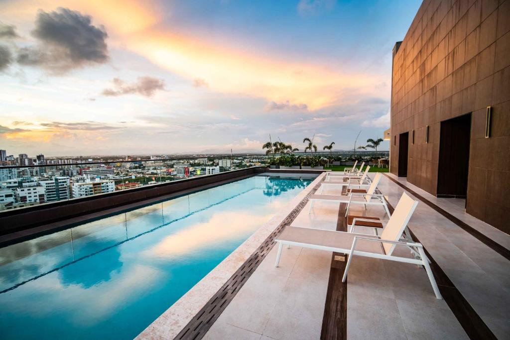Downtown Santo Domingo Hotel | Aston Rubi City Suites