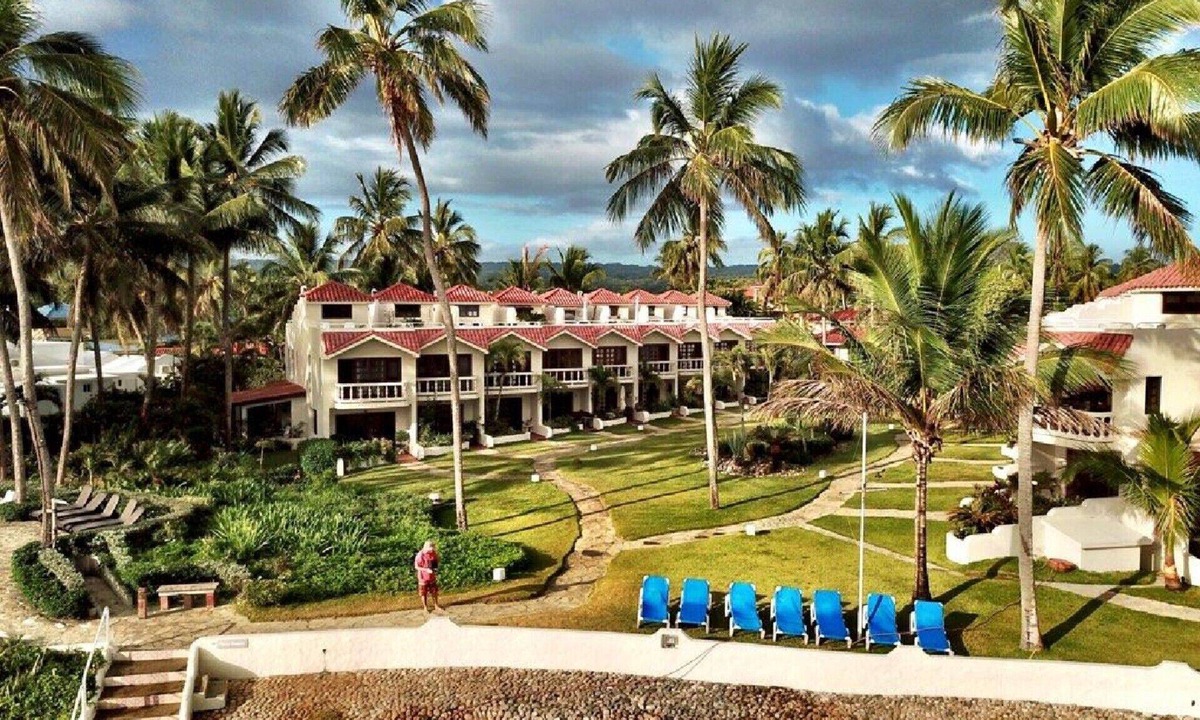 Cabarete Condo | Beach front condo! Best spot to kite! Beach lovers paradise! Nanny Estates.!