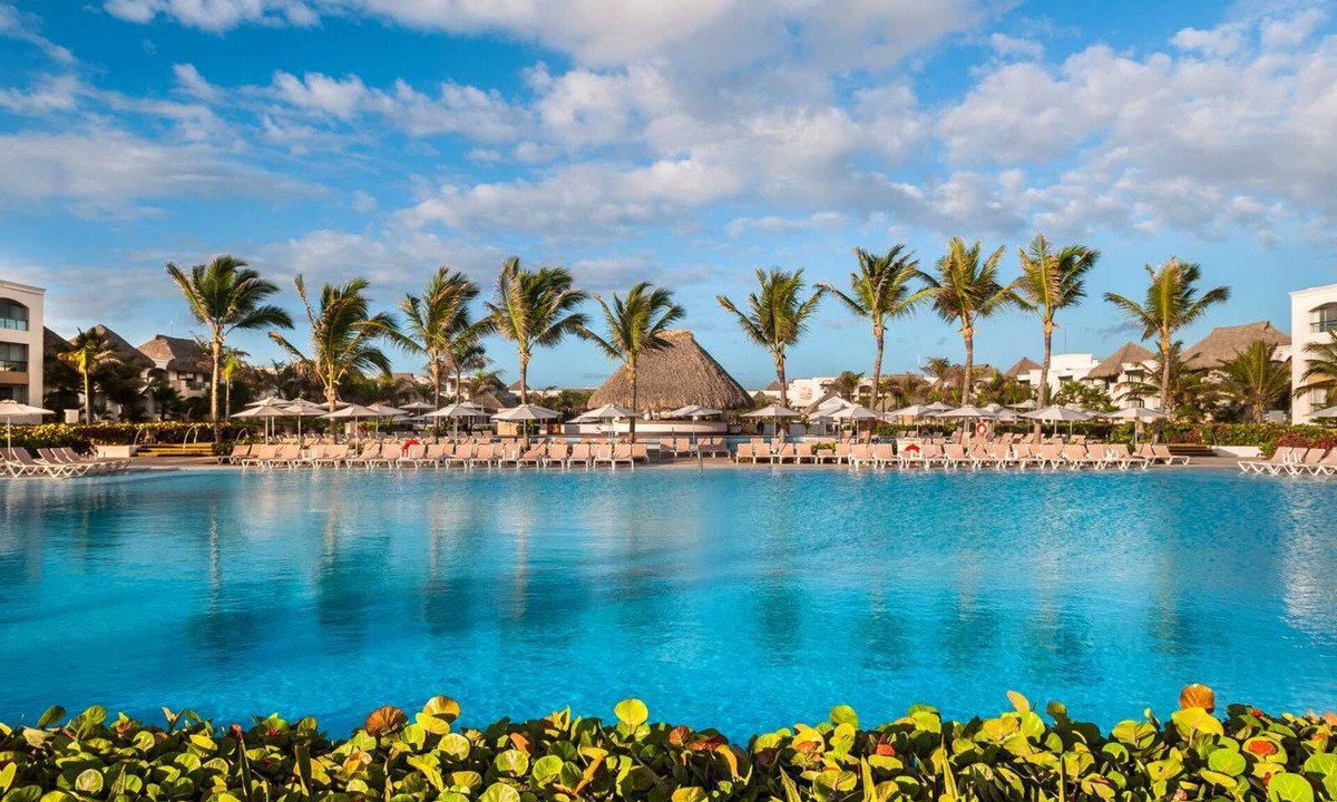 Bavaro Hotel | Beachfront Resort, Rock Family Suite w/1 BR, Hard Rock Punta Cana | 2 Units