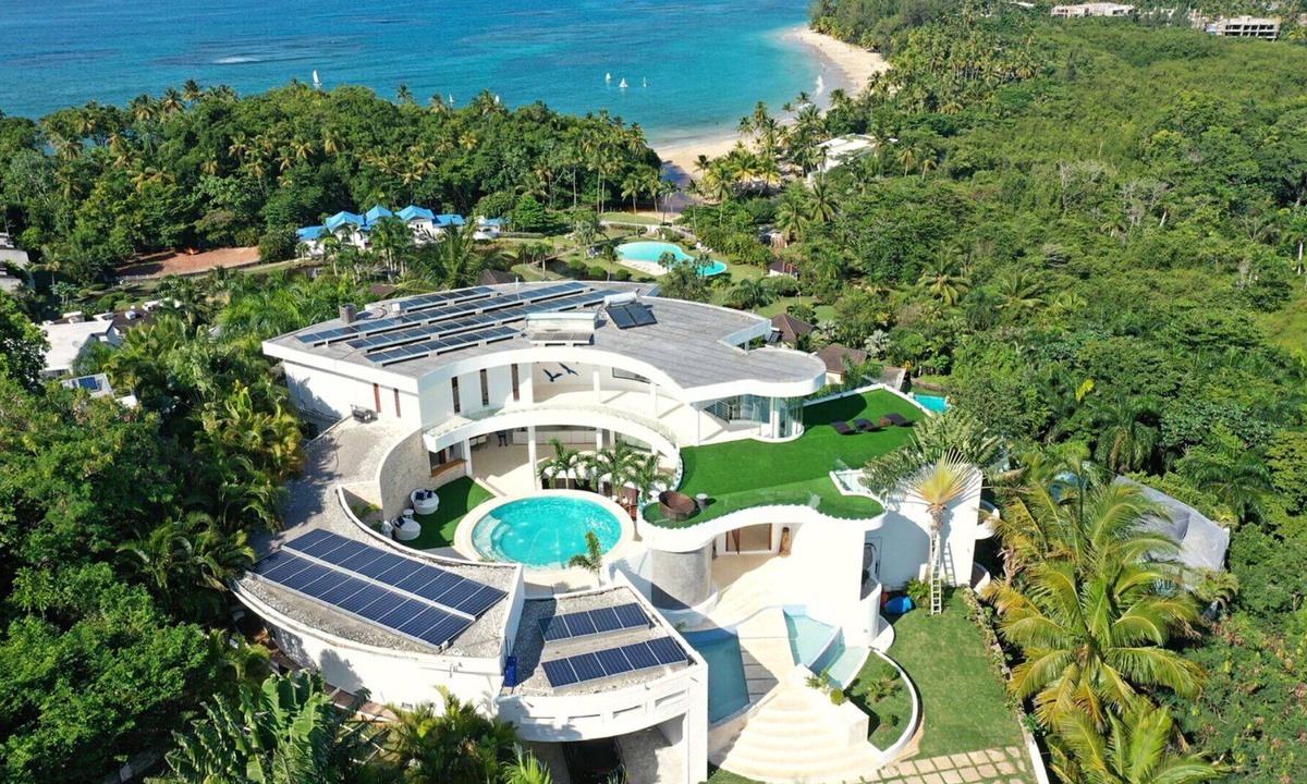 Puerto Bahia Villa | Beautiful, Modern and Luxurious Redonda House Located in las Terrenas