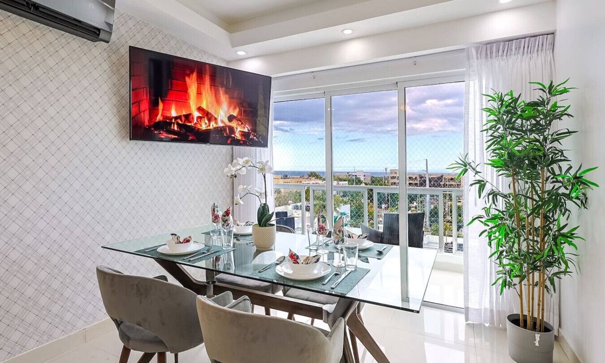 Ciudad Universitaria Apartment | Beautiful well appointed City Center 2BD Condo, Full AC, Fast Wi-Fi, Near all.