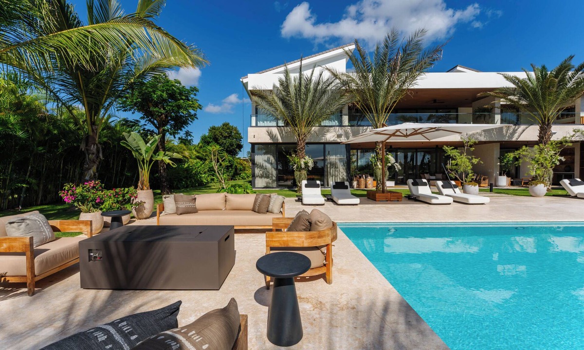 Casa de Campo Villa | Best Luxury Escape W/Gym & Game Room W/Butler Near Beach/Stores/Restaurants