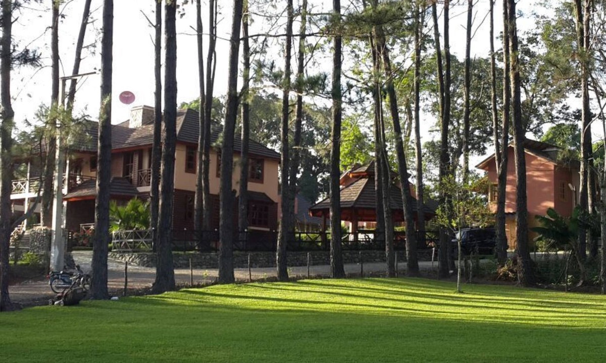 La Vega Province Villa | Cabin in Jarabacoa(210 USD per night on weekdays)
