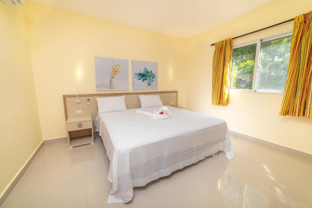 Urbanizacion Tavarez Apartment | Caribbean Condo, Walking Steps to the Beach
