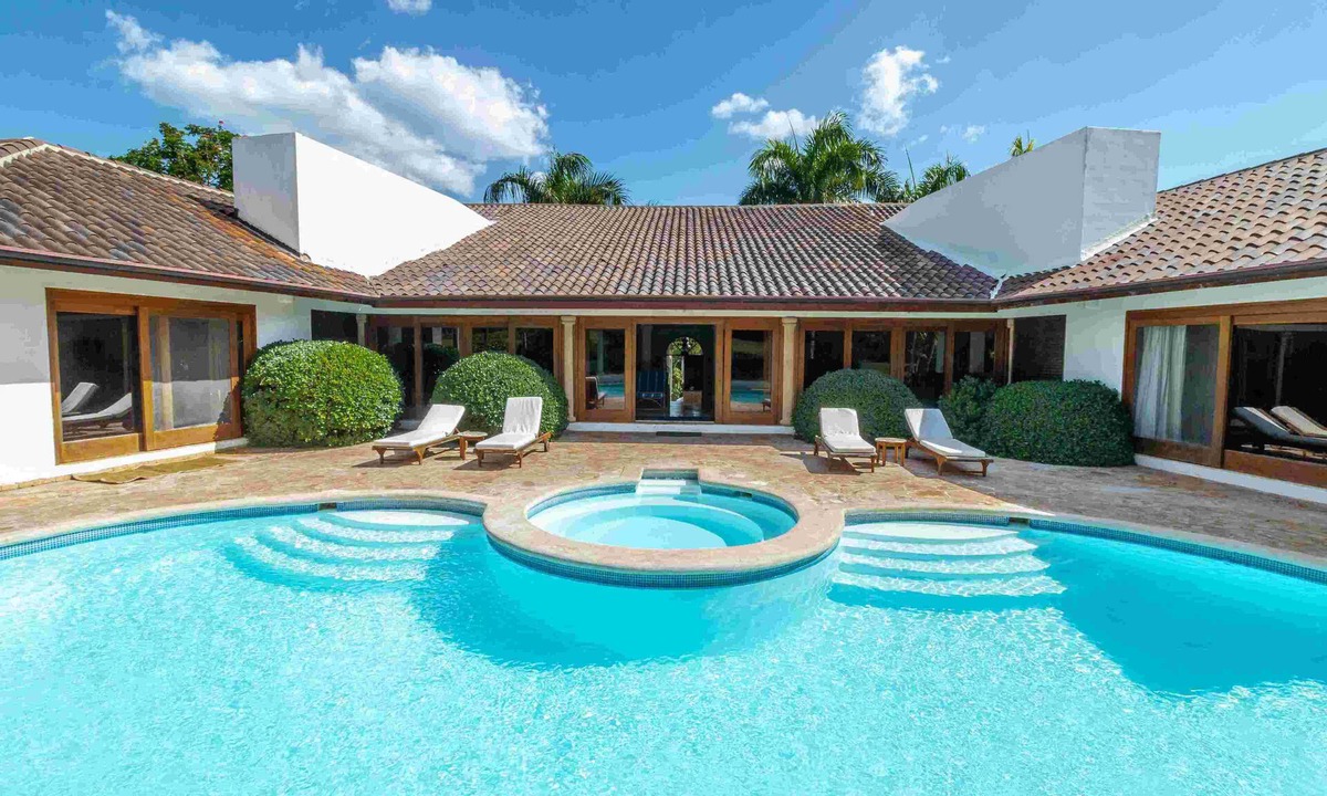 Casa de Campo Villa | Casa de Campo Luxury Villa With Staff, Pool And Jacuzzi 6 rooms