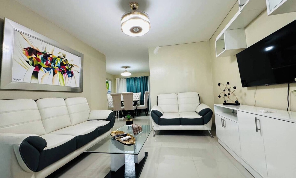 Llanos de Gurabo I House | Central and comfortable By Tecasa