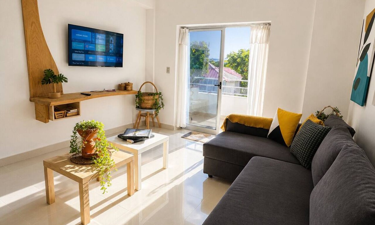 Ciudad Universitaria Apartment | Central location Close to Ocean King Bed