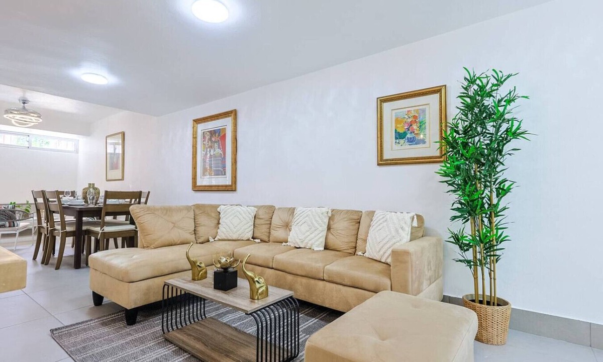 Gascue Villa | Charming 2-story Townhouse in Gazcue, with 2BR, 3 Queen beds & Serene Garden Retreat