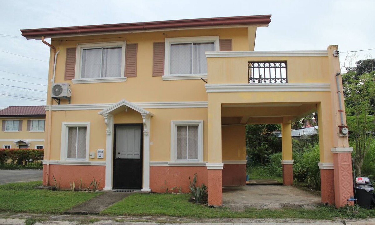 Bacolod House | Charming 3-bedroom Holiday House in Bacolod City