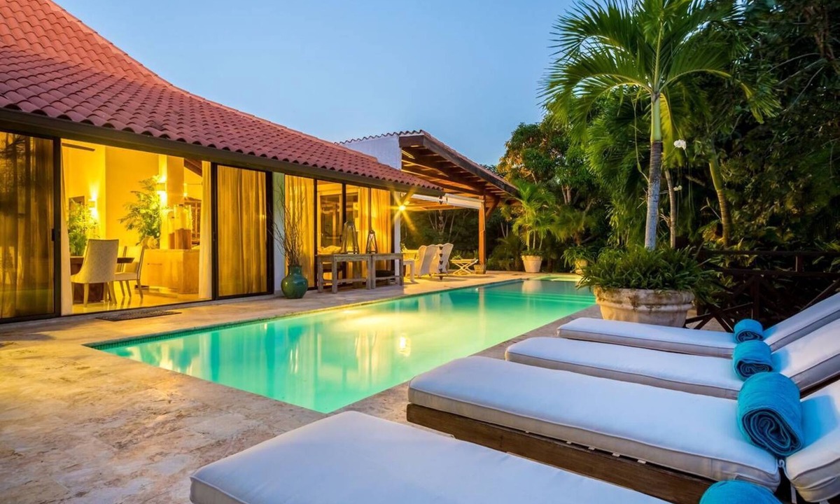 Casa de Campo Villa | Charming 5 bedrooms near beach. Full staff & golf cart included