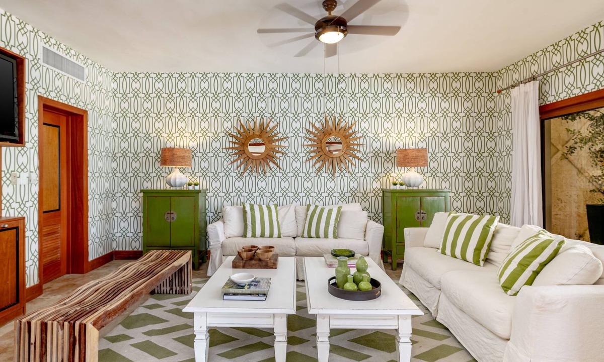 Barrio La Fortaleza Vieja Villa | Charming villa with pool, bbq and sea view.