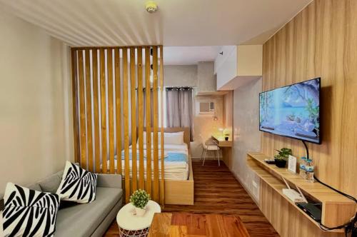 Pembo Hotel | Citispace 1BR Suite Ridgewood Towers Near BGC Airport #RW17A