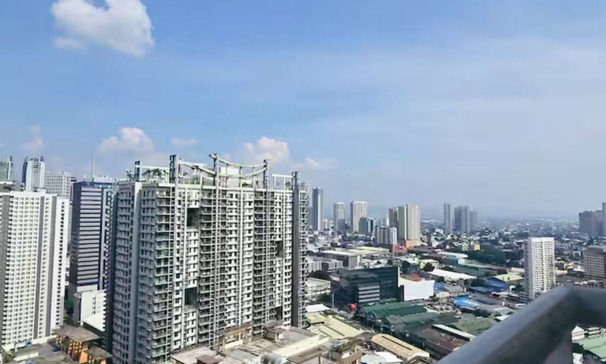 Barangka Ilaya Apartment | Citispace1BRSuite at SM Light Residences