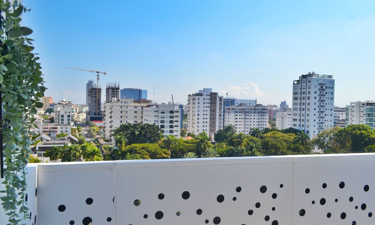 Yolanda Morales Apartment | Comfy Business Apartment in Piantini *LuxuryStay*