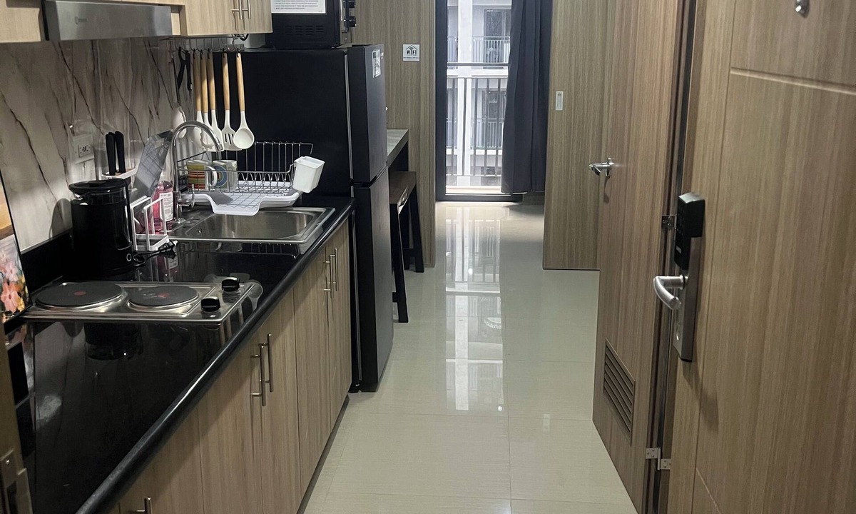 Tambo Condo | Cozy 1-bedroom condo in beautiful Parañaque near MOA @Shore 2 Residences
