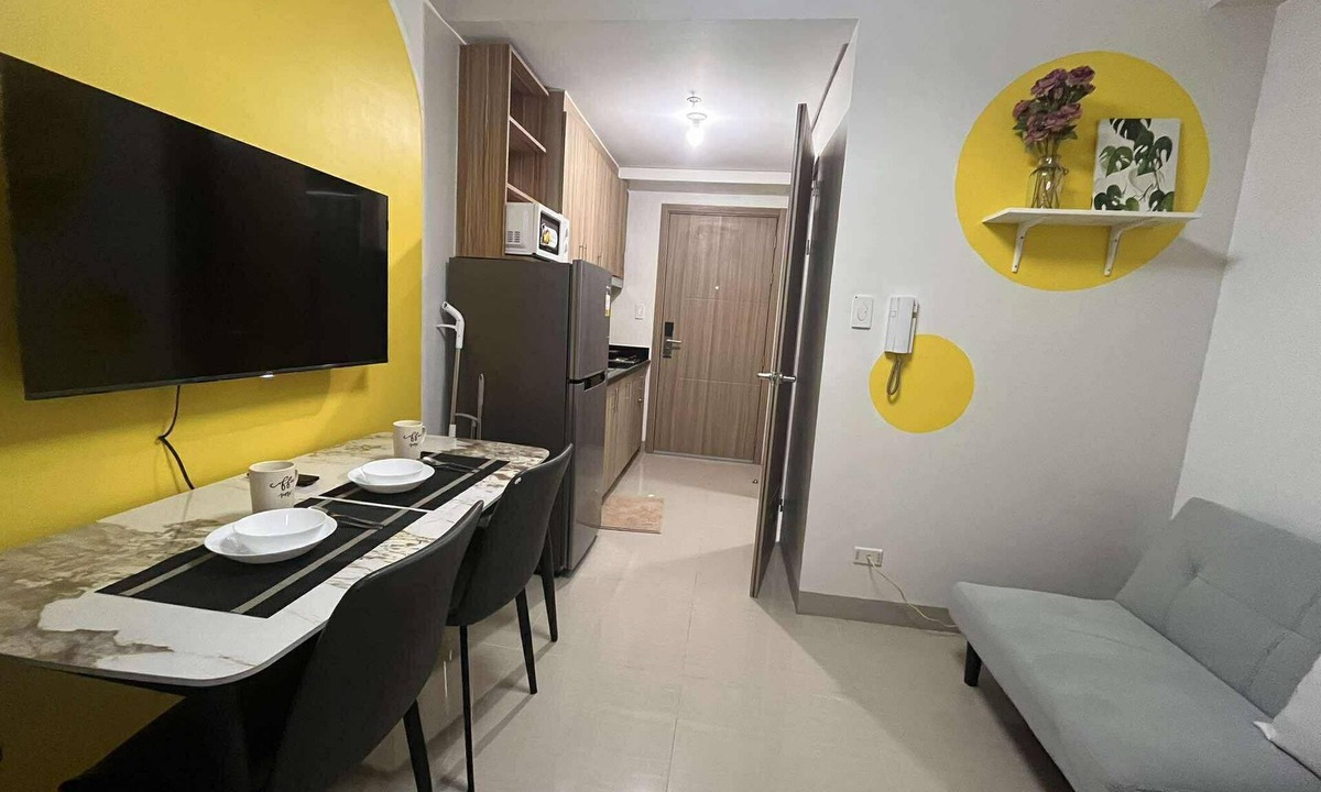 Barangay 76 Condo | COZY condotel in MANILA BAY PASAY