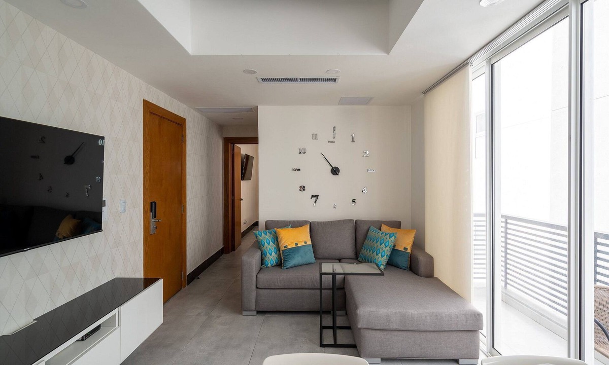 Evaristo Morales Condo | Downtown*Cozy*1br* POOL* 50MB| Yellowkey