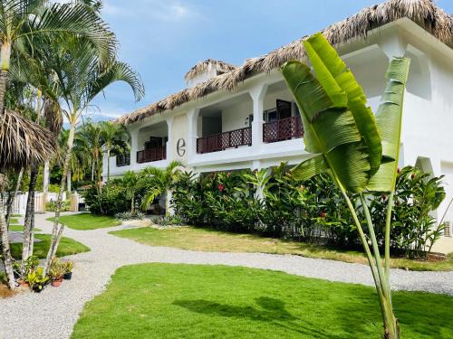 Portillo Bed & Breakfast | Empyrean Tropical Wellness Portillo