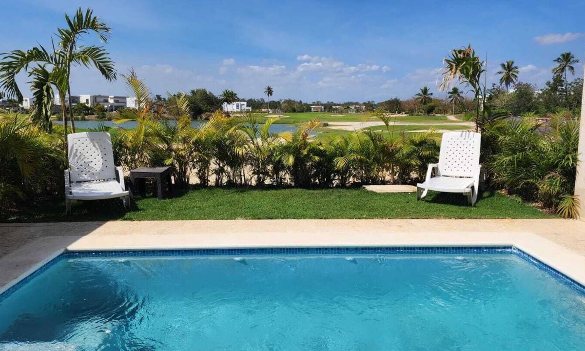 El Soco Apartment | Escape to paradise with stunning Golf views in.