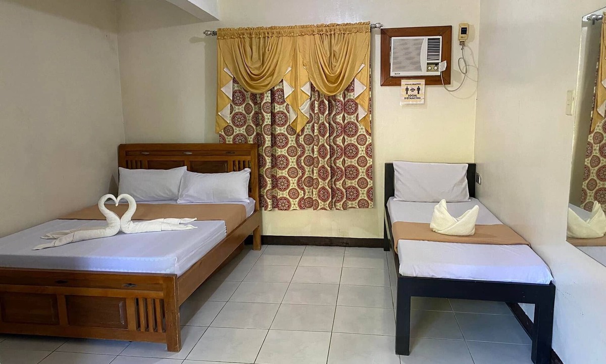 Canlubang Hotel | Famous Inn
