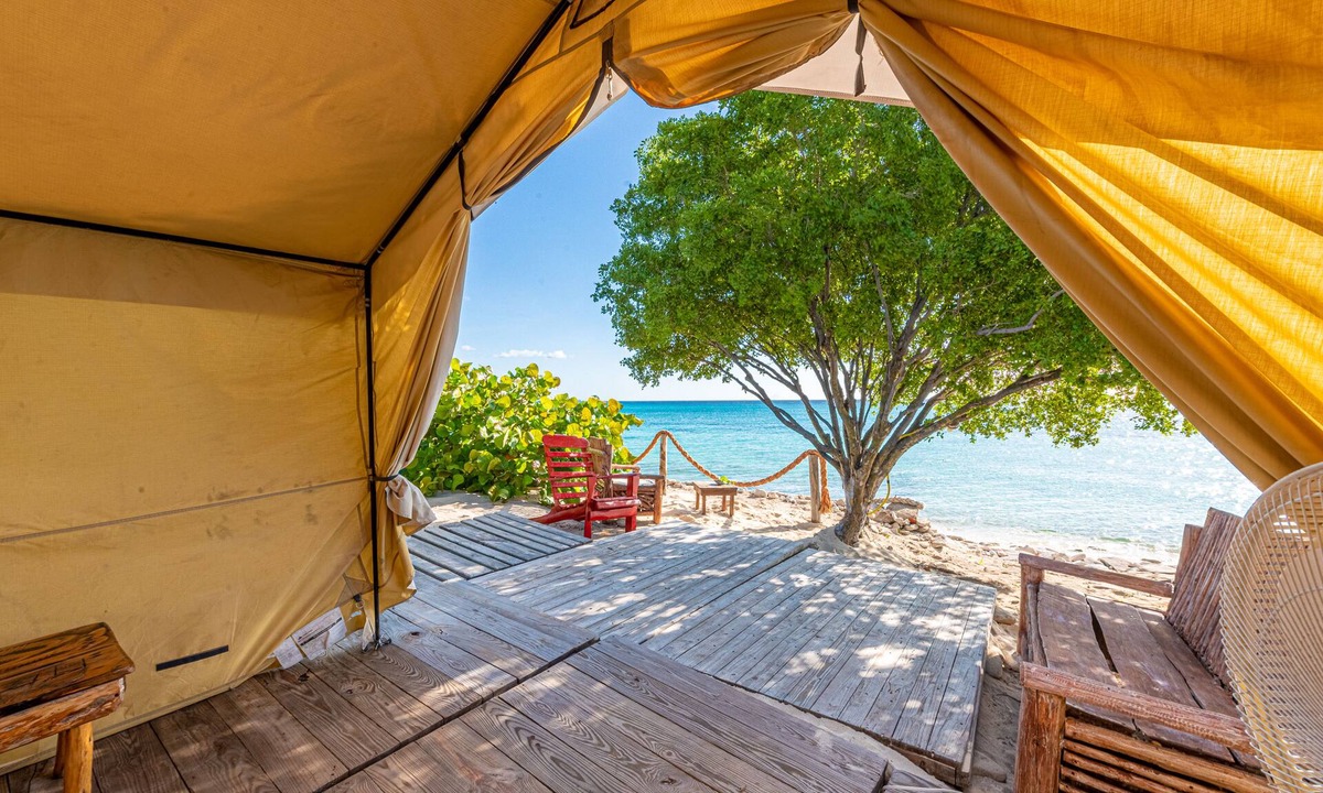 Cabo Rojo RV Rental | Glamping Ecolodge Cueva de las Águilas