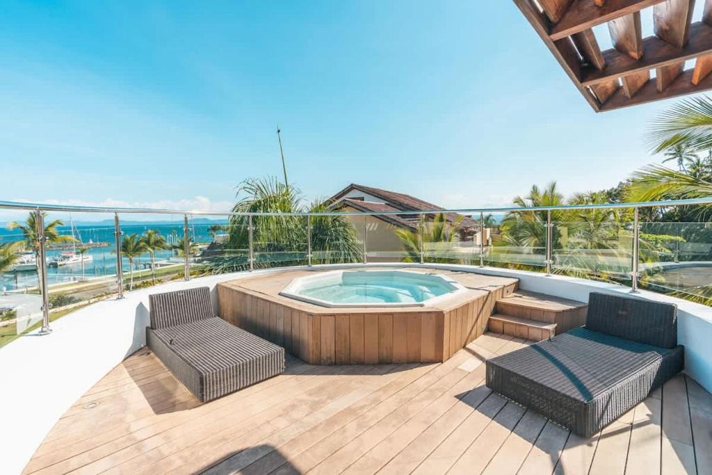 Puerto Bahia Apartment | Gorgeous PH at Puerto Bahia