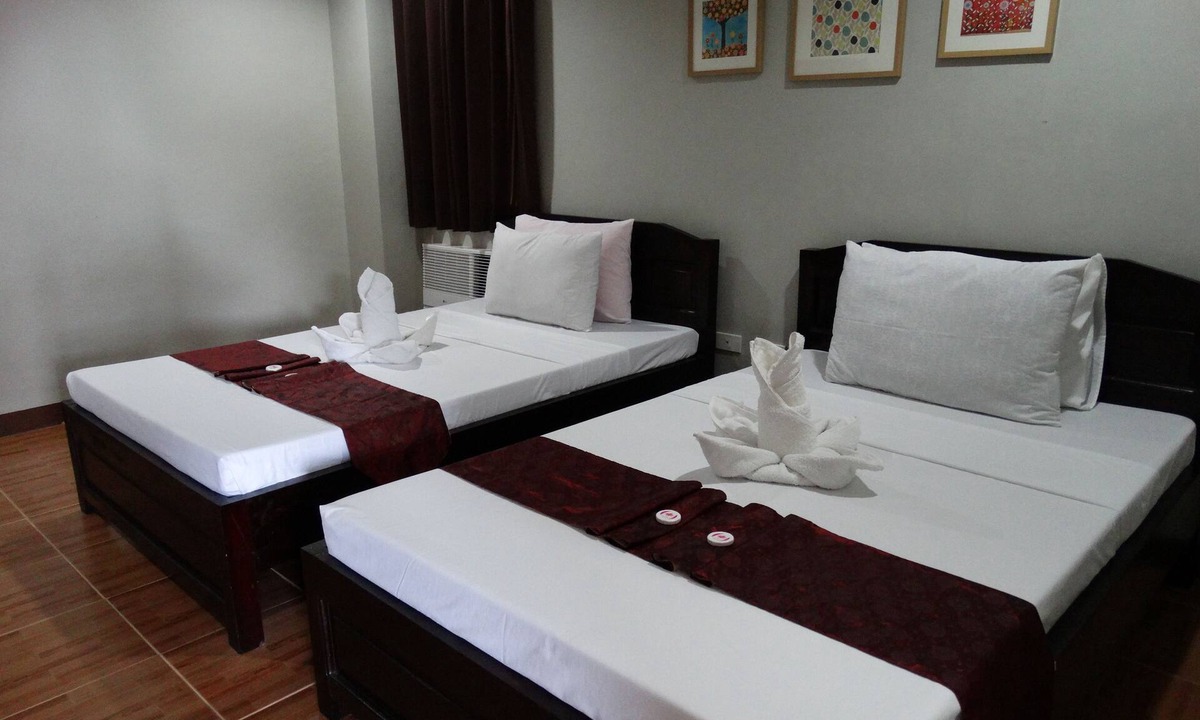Cogon Hotel | Harbour Gardens Tourist Inn