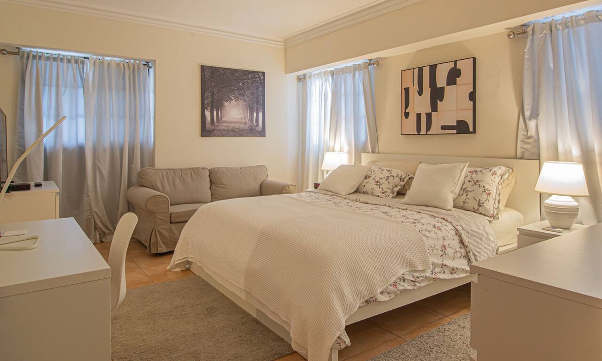 Sarasota Apartment | Harmony Apartment Close to Downtown Center Mall