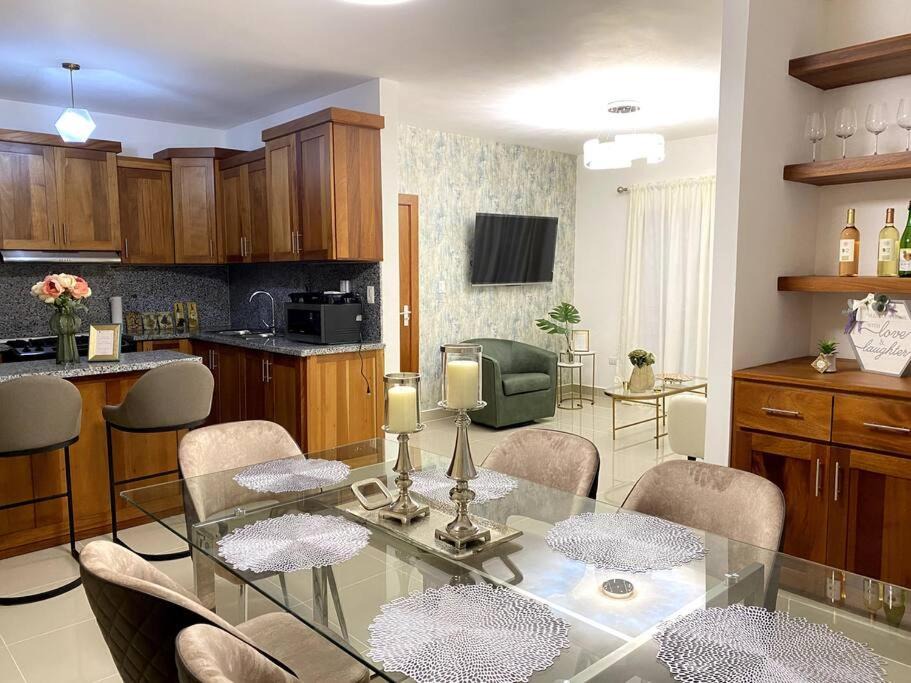 San Francisco de Macoris Apartment | Hermoso Apartamento nuevo de 2 hab. con parqueo