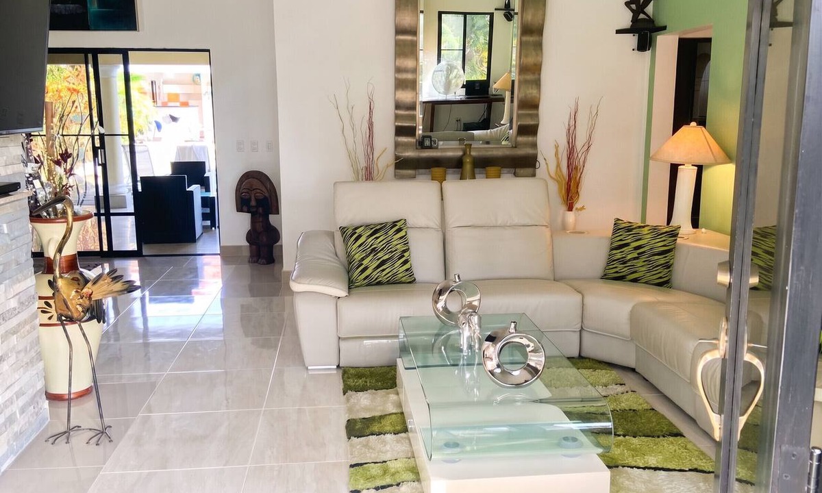 Urbanizacion Tavarez Villa | Homerez - Villa in Sosúa, sea view