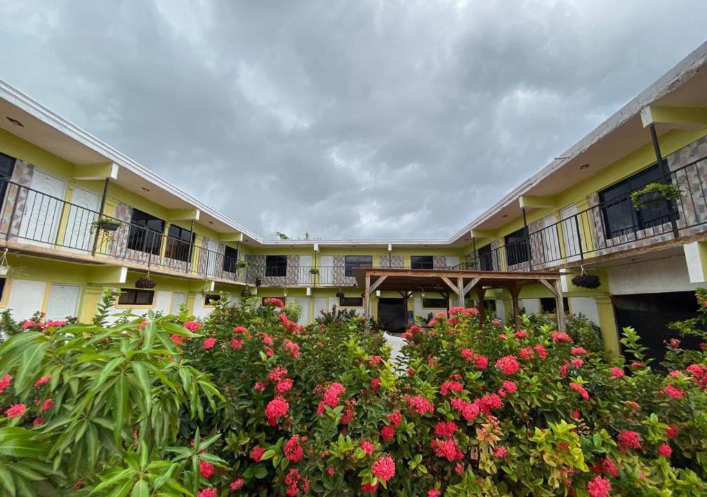 Pedernales Hotel | Hotel centro de Pedernales