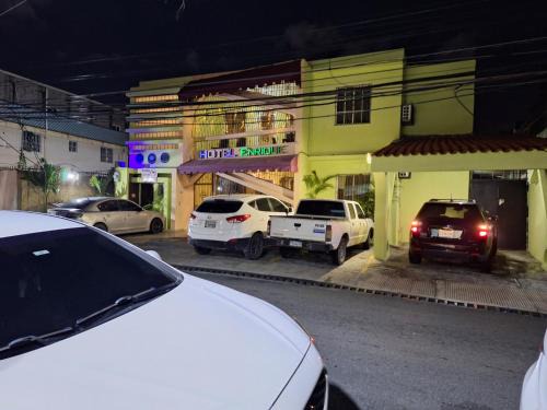 Gascue Hostel | Hotel Enrique Gazcue Bed Breakfast and Parking