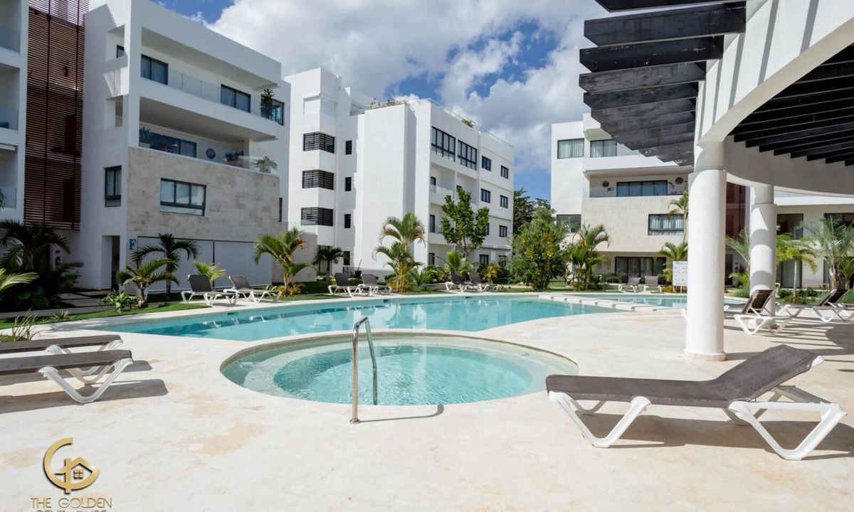 La Iglesia Apartment | Indulge in the ultimate luxury getaway at this exquisite Las Terrenas penthouse.