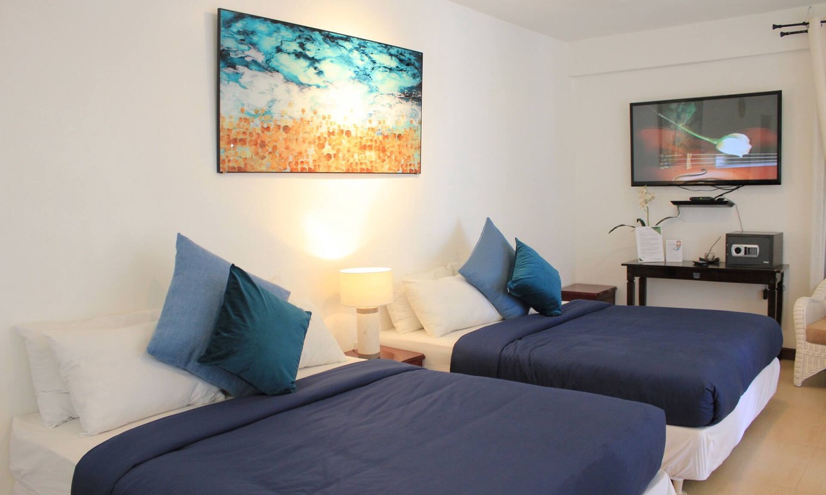 Laiya Hotel | Laiya White Cove Beach Resort