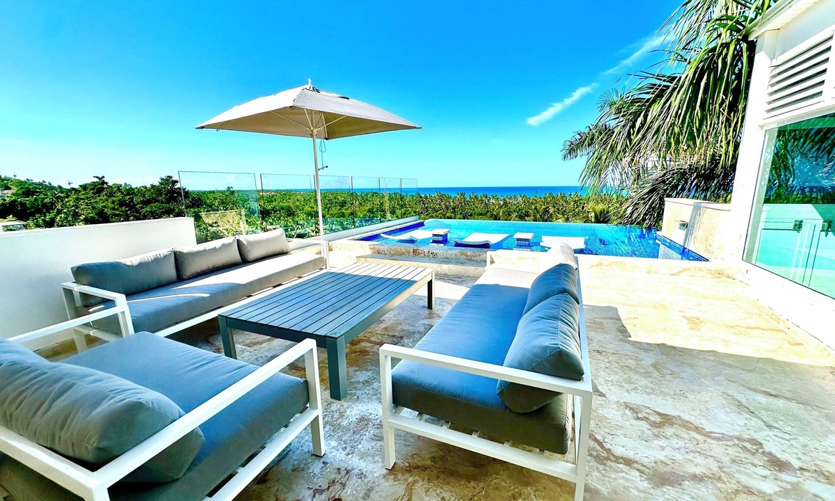 Puerto Bahia Villa | Luxurious famous 7-bedroom villa, 2 pools,fitnesspro,private access to the beach