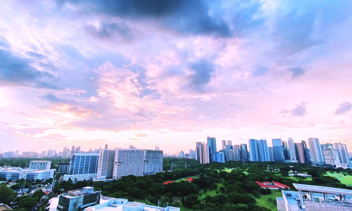 Pinagsama Apartment | Luxury Apartment with PA, Skyline View & Top Amenities