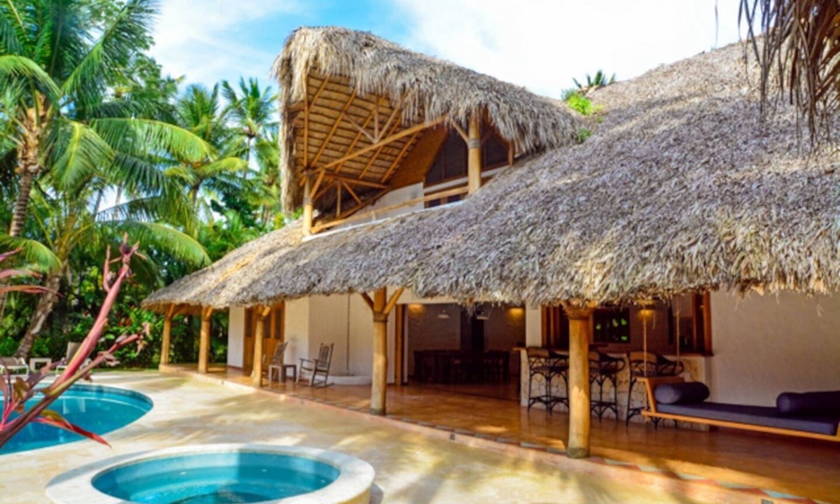 Las Terrenas Villa | Luxury Villa 50m from Playa Coson
