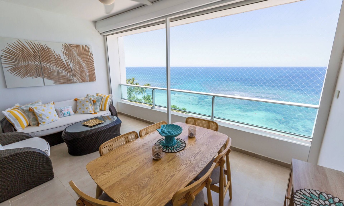 Villas Del Mar Apartment | LuxuryCondo| Beachfront| AmazingView | FastWifi