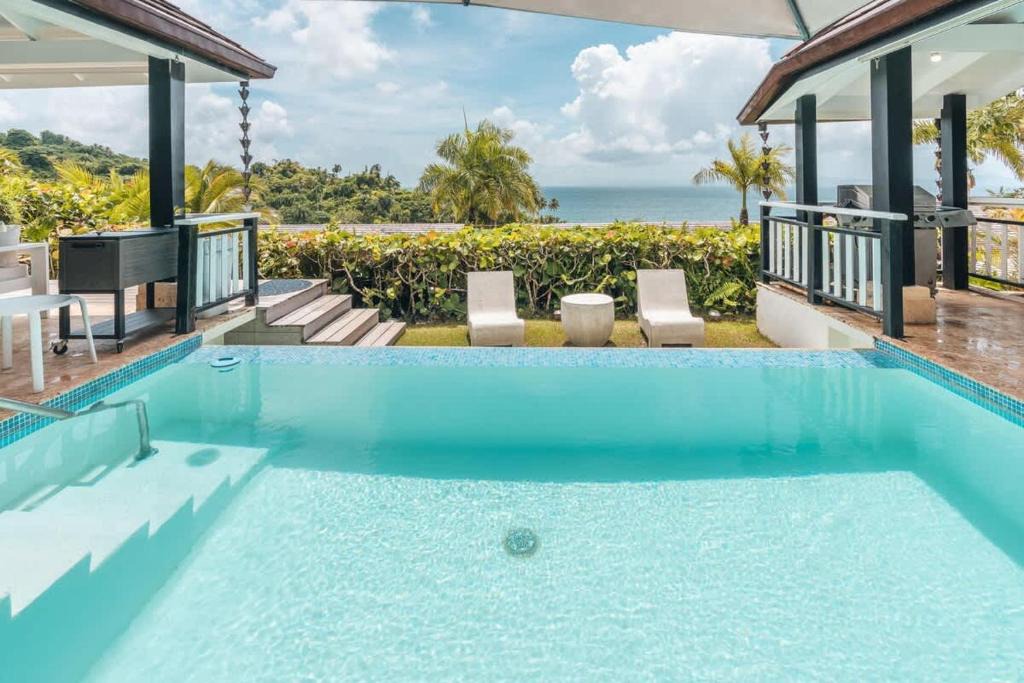 Puerto Bahia Villa | Magnificent villa with ocean view in Puerto Bahia