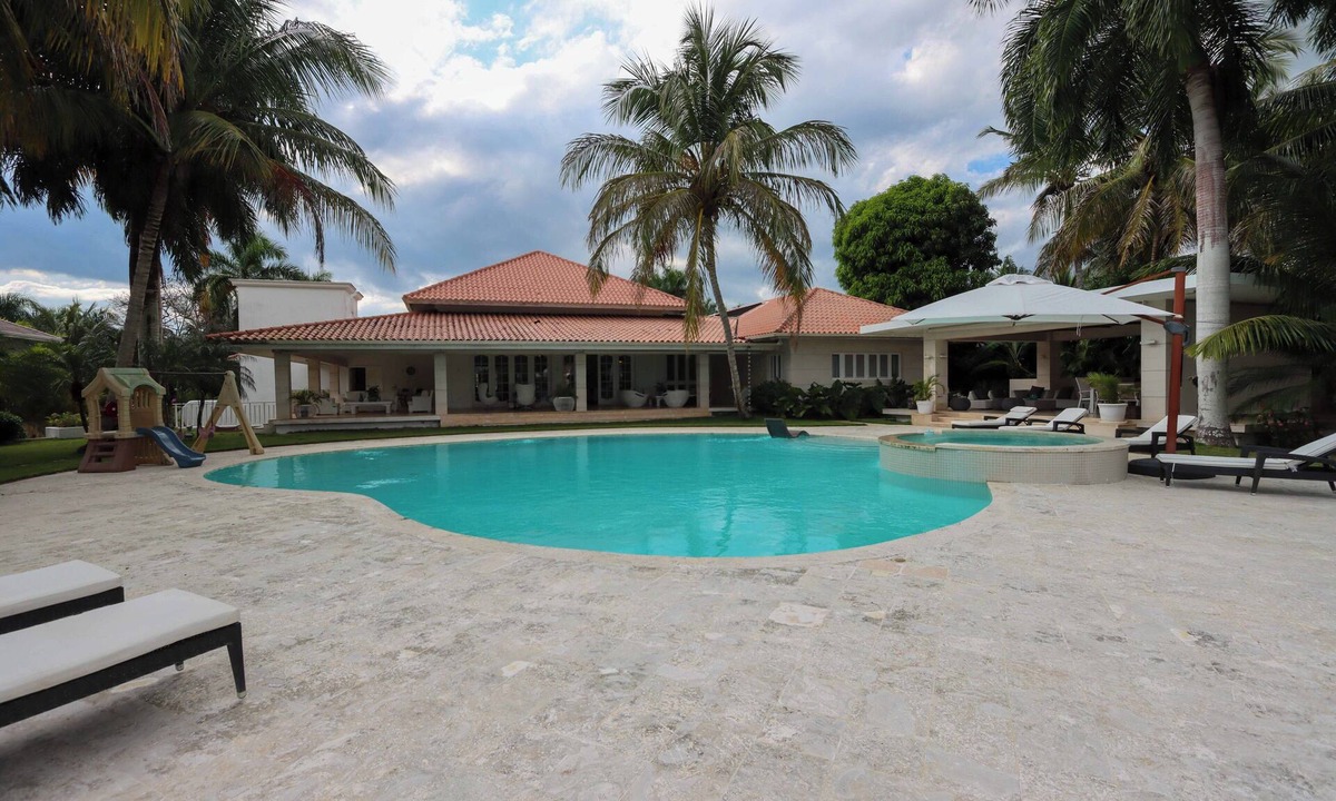 Las Lomas Villa | Majestic Villa in Casa de Campo, La Romana - Luxury, Privacy and Golf View