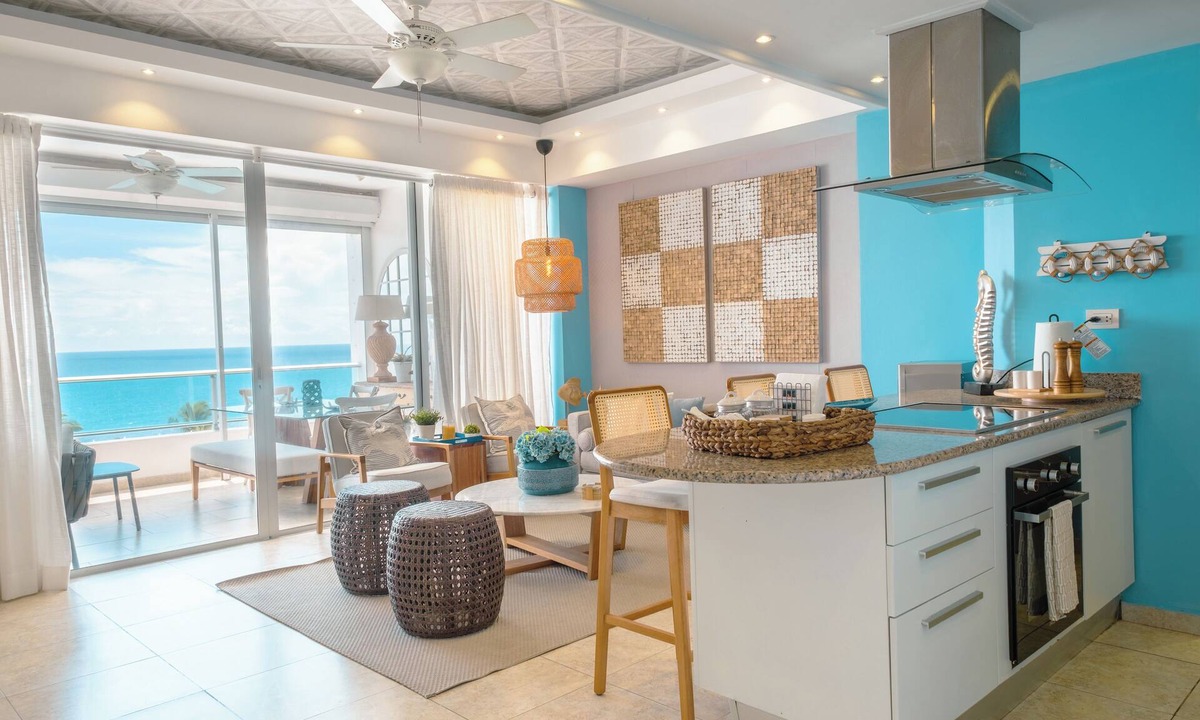 Villas Del Mar Apartment | Marbella, Hermoso Apartamento Frente al mar